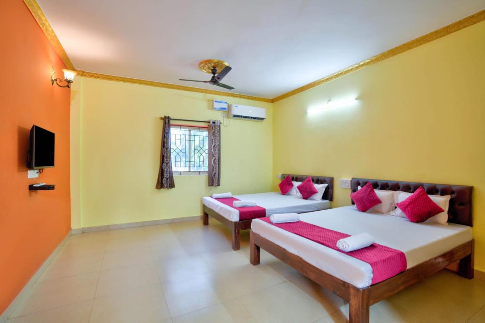 Hotel Savita Calangute Camera foto